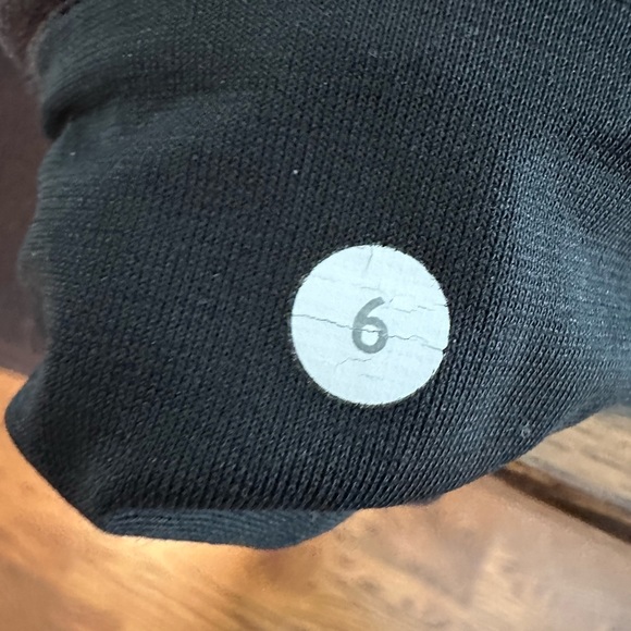 Lululemon Wunder Under Size 6 Leggings - Picture 4 of 4